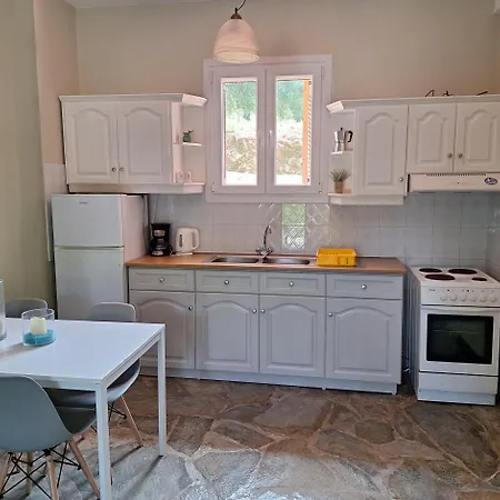 Wilson & Andrew House - Wanderlust Apartment